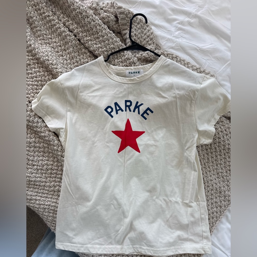 PARKE Women's Cream T-Shirt with Red Star